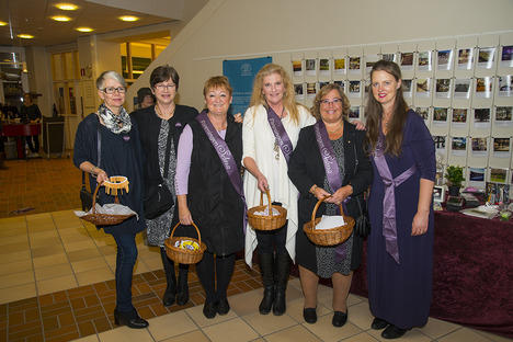 MarieLouise Ek, Harriet Johansen, Gitte Sundin, Anette Oltner, Ina Zachhau och Dauri Neumann
